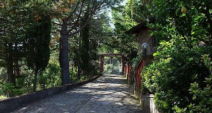 house / villa - 9 rooms - 4/12 persons