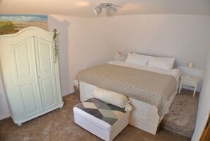 1 bedroom, iron/ironing board, free WiFi, bed sheets - Vacation apartment in the Rosenhaus am See (Dagebüll)