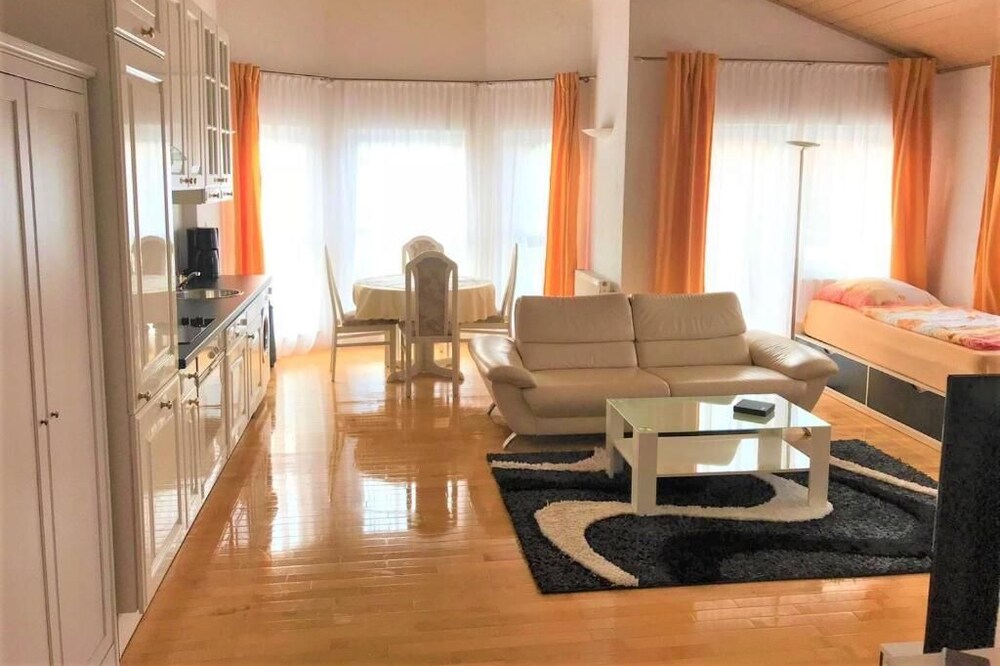 Exclusive living with fireplace