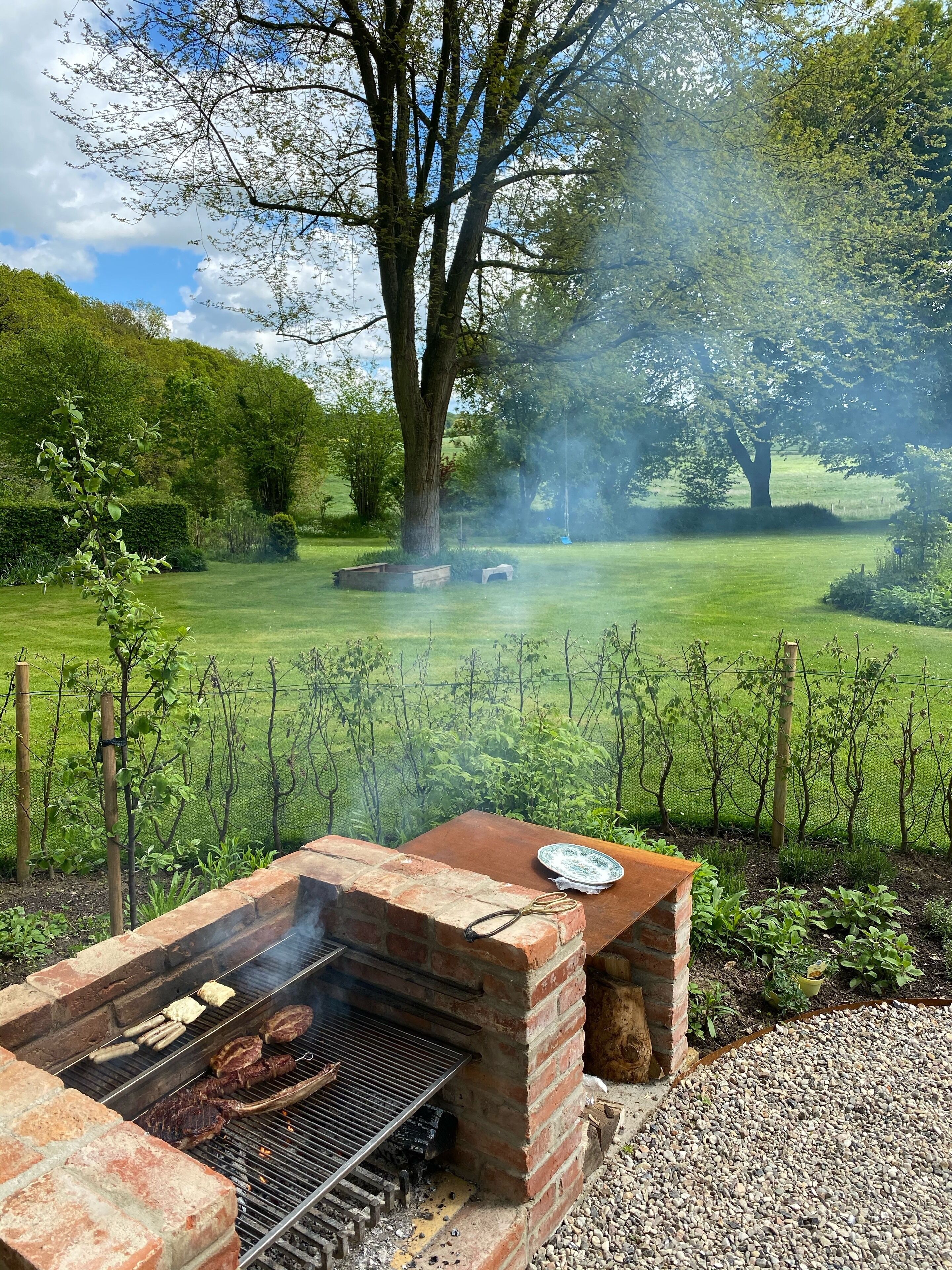 Aussenkamin / Feuerstelle / Grill am Haus