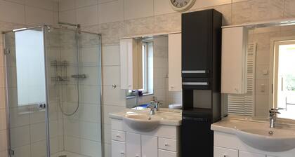 Ferienwohnung "Leuker-Bad" mit ca. 120m² für 3 Personen im EG,ideal für Paare