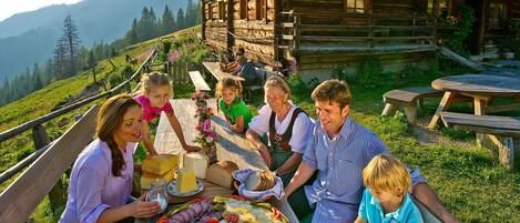 Ristorazione all'aperto