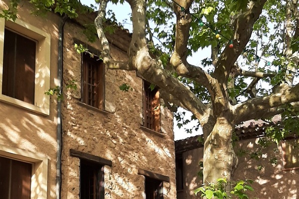 Das Haus, eins der aelteres vom Tourtour