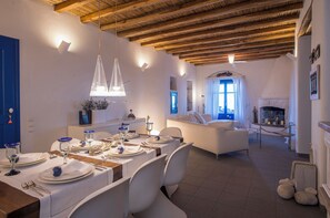 Dining - 4 bedroom luxury villa with pool and amazing sea views (Paros)