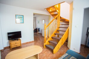 TV - Apartment for 5p., 450m v. Beach entrance and nature park with shifting dunes (Rowy)