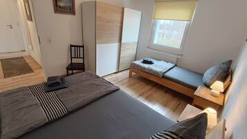 2 Schlafzimmer, Bügeleisen/Bügelbrett, kostenloses WLAN, Bettwäsche