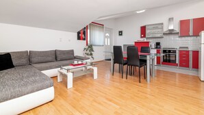Interior - Apartment Ema (Ližnjan)