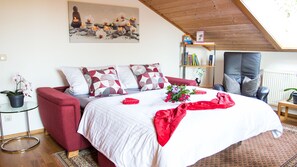 1 Schlafzimmer, Bügeleisen/Bügelbrett, kostenloses WLAN, Bettwäsche