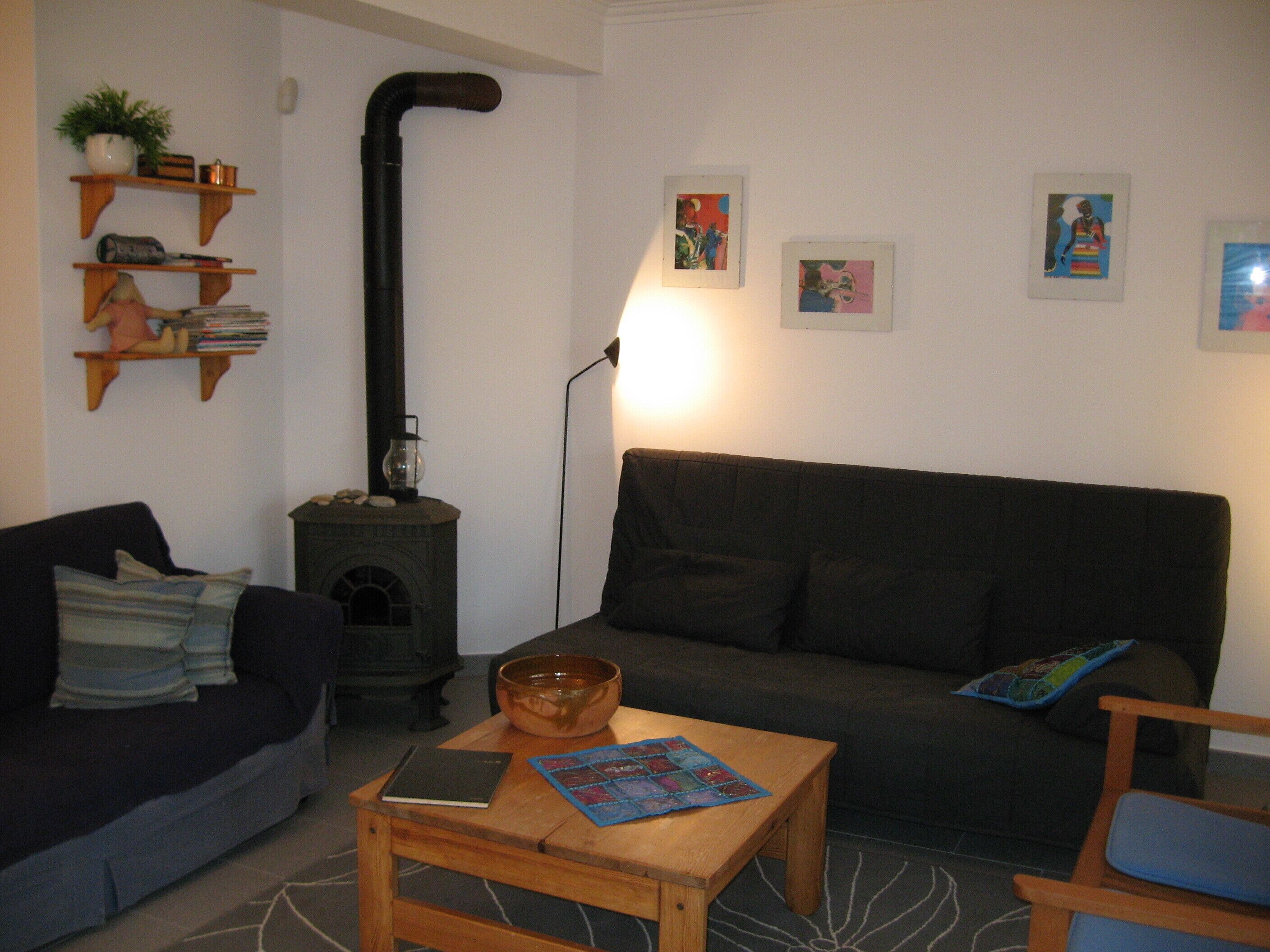 Sunny apartment with priv. Pool, Greater Lisbon. Familyfriendly.