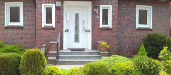 Holiday home Leer Logaerweg 102 