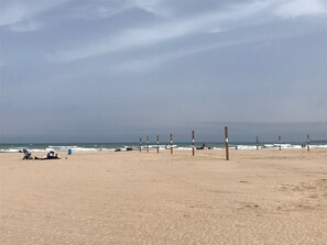 بالقرب من الشاطئ، مناشف للشاطئ