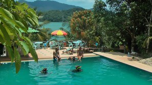 Alberca al aire libre