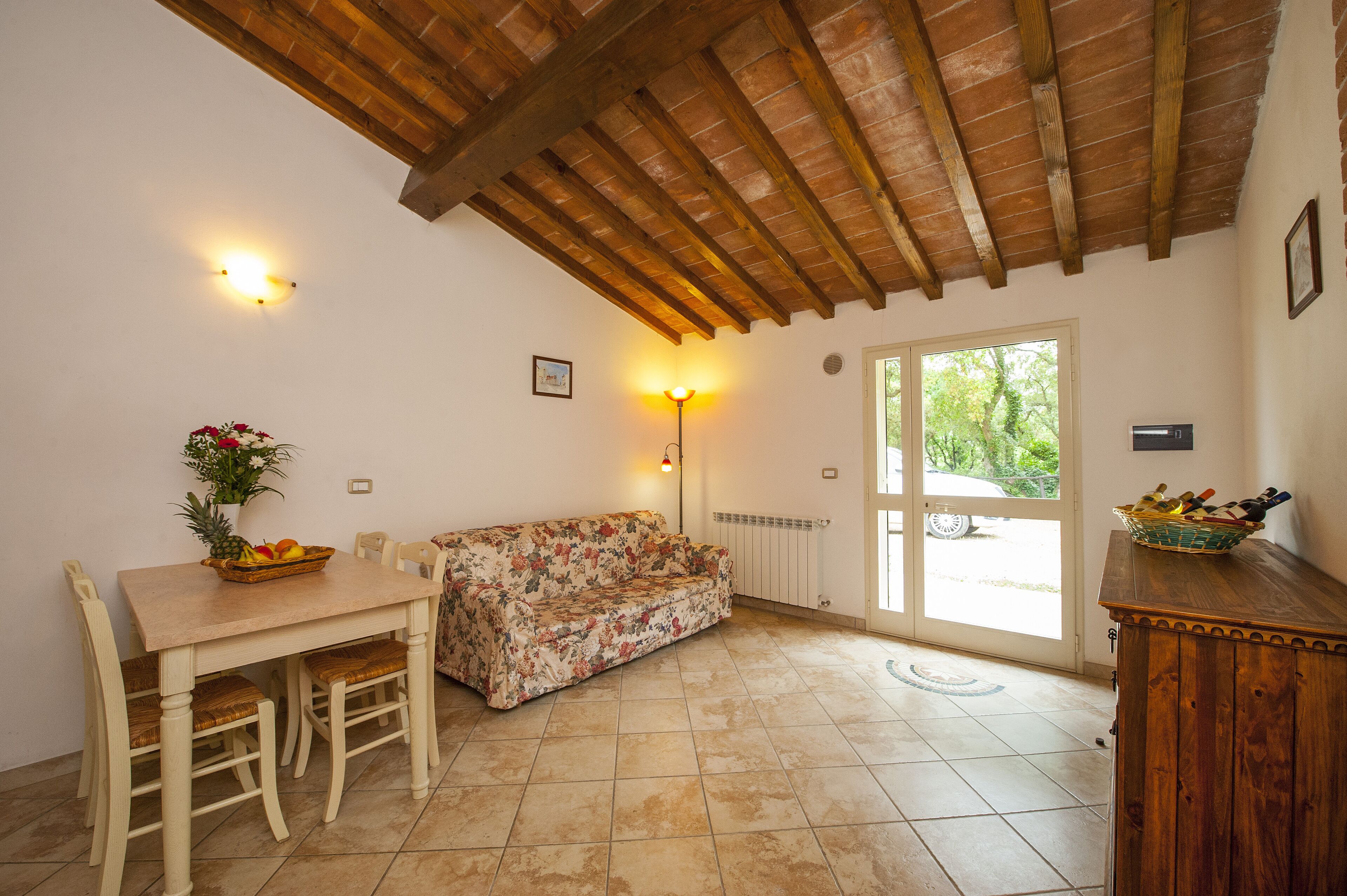 New apartment for 4 people in the heart of Tuscany "La Sughera"