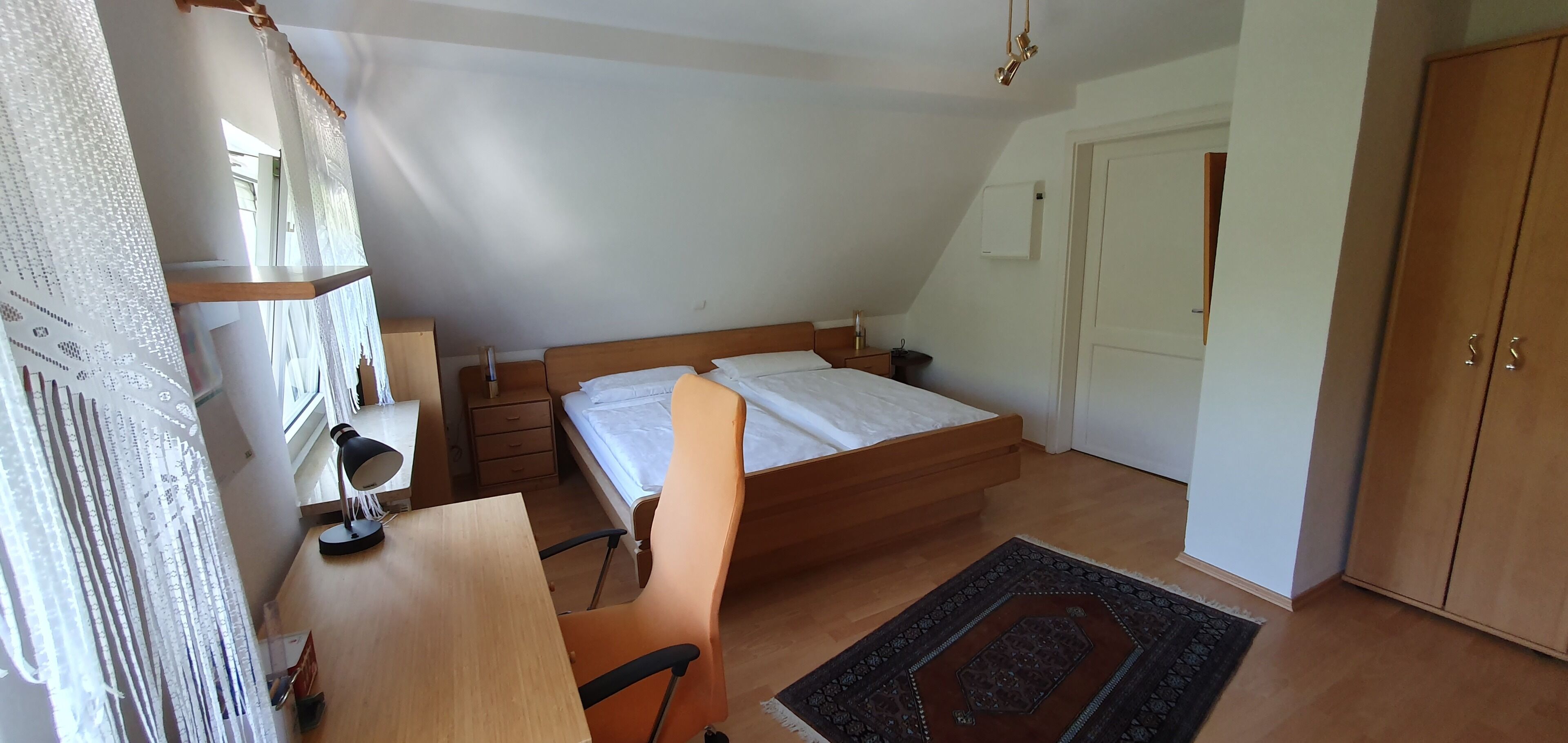 1 Schlafzimmer, Schreibtisch, Bügeleisen/Bügelbrett, kostenloses WLAN