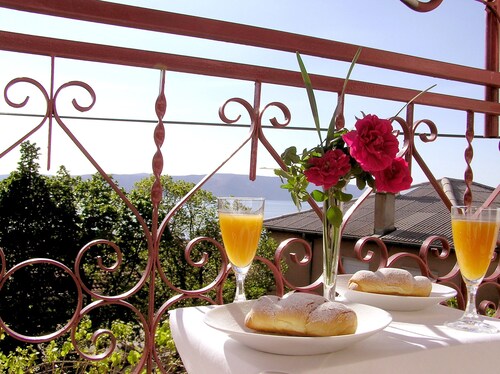 Holiday House Jure Senj - 7 minutes to the beach 