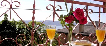 Holiday House Jure Senj - 7 minutes to the beach 