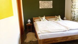 1 Schlafzimmer, Schreibtisch, Bügeleisen/Bügelbrett, kostenloses WLAN