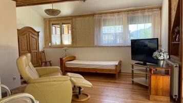 1 Schlafzimmer, Bügeleisen/Bügelbrett, kostenloses WLAN, Bettwäsche