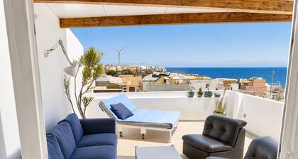 Typical Canarian house in authentic village at the sea, without mass tourism