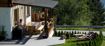 modern apartment in the mountains, cozy and familiar near Hochfügen