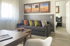 Living area - PRIMA Apartments by the lake (Neuruppin)