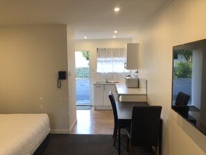 Studio Unit | Living area