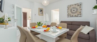 Newly and family two bedrooms apartment Edi in Funtana