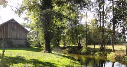 Apartment "Spreewaldkahn" directly on the river, Spreewaldhof Schupan