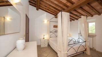 1 Schlafzimmer, Zimmersafe, Bügeleisen/Bügelbrett, kostenloses WLAN