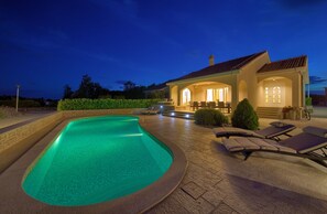 Pool - Villa Gardena with heated pool (Kvarner - Vrh) (Vrh)