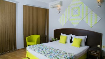 1 camera, una scrivania, ferro/asse da stiro, Wi-Fi