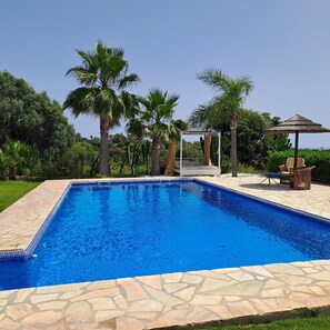 Piscine extérieure