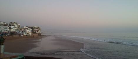 Beach nearby, sun loungers