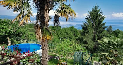 House DRAGA -an oasis of peace & fabulous view of the Kvarner