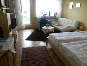 1 Schlafzimmer, Bügeleisen/Bügelbrett, WLAN, Bettwäsche
