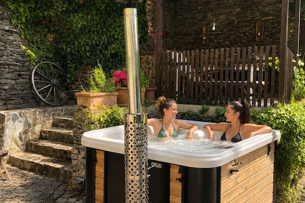 Baignoire à remous extérieure