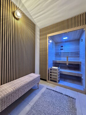 Sauna - Villa Hideaway – with heated pool, sauna and BBQ (Vižinada)