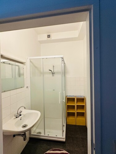 In the center, apartment with 2 bedrooms, kitchen