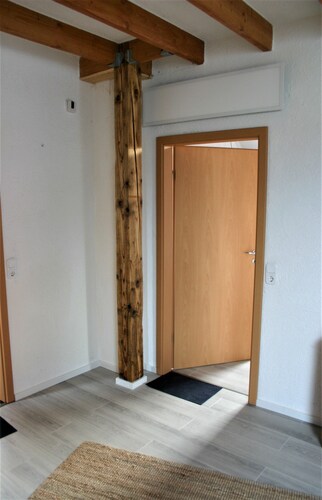 Maison individuelle, Appartement 1 / 2-4 personnes, W- gratuit LAn