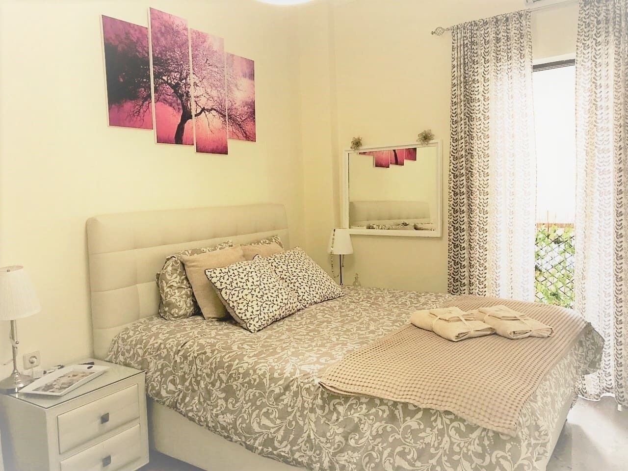 Theano's Cozy & Quiet ** Lux ** Central Flat - Wifi