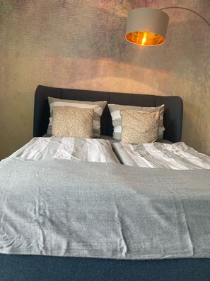 1 Schlafzimmer, Schreibtisch, Bügeleisen/Bügelbrett, kostenloses WLAN