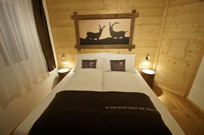 4 chambres, coffre-fort, fer et planche à repasser, Wi-Fi