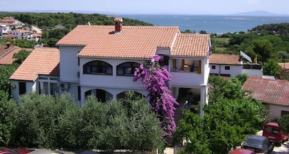 Apartments Vera Premantura