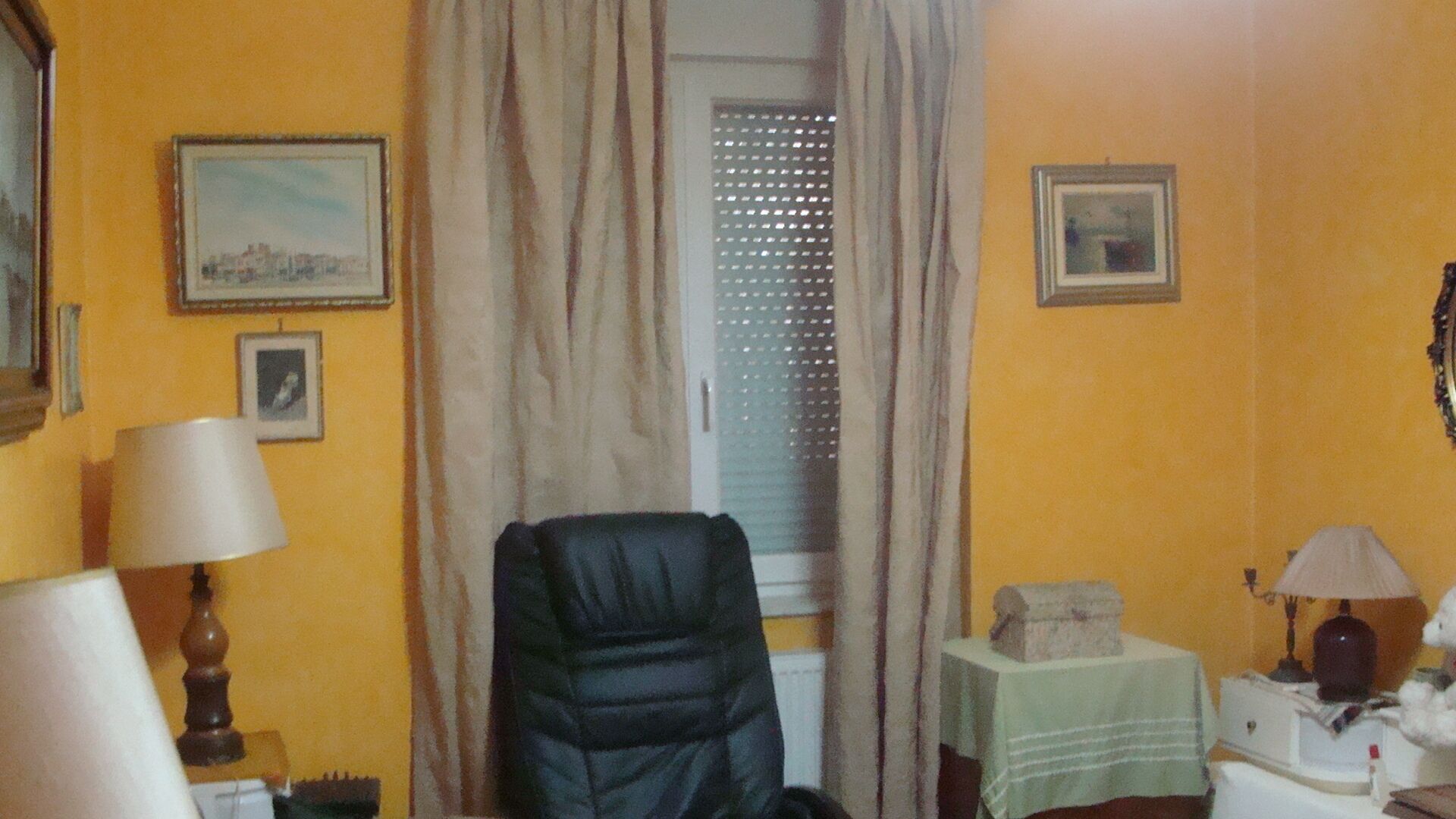 Villa apartment, with garden, pets allowed, subway and bus nearby, SuperMarkt.