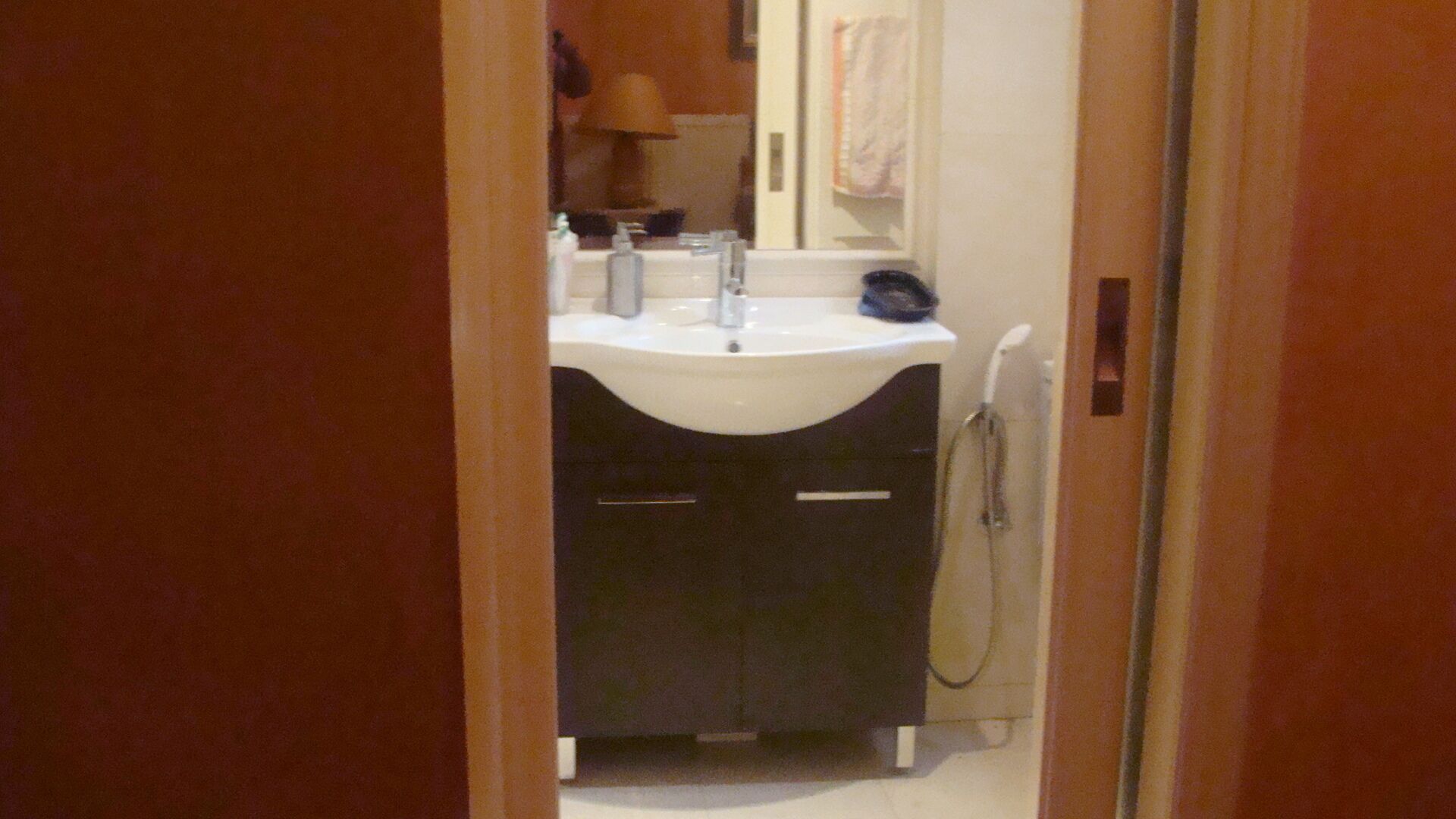 Villa apartment, with garden, pets allowed, subway and bus nearby, SuperMarkt.