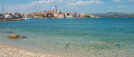 Beach nearby, sun-loungers