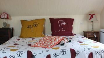 5 chambres, bureau, fer et planche à repasser, Wi-Fi gratuit