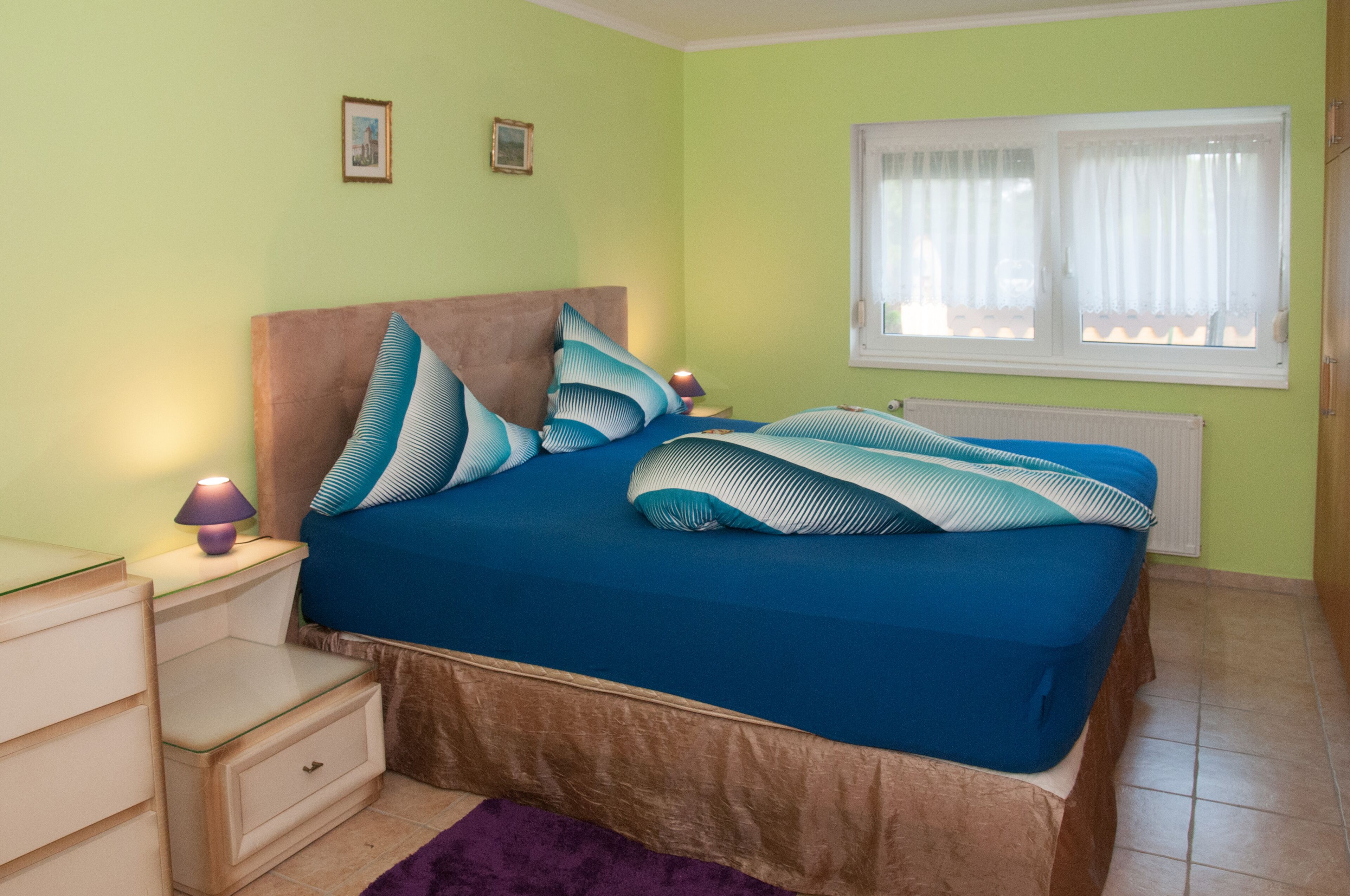 3 bedrooms, iron/ironing board, travel crib, WiFi