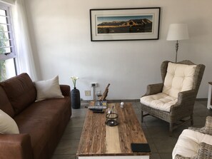 Smart TV, books, stereo, printers