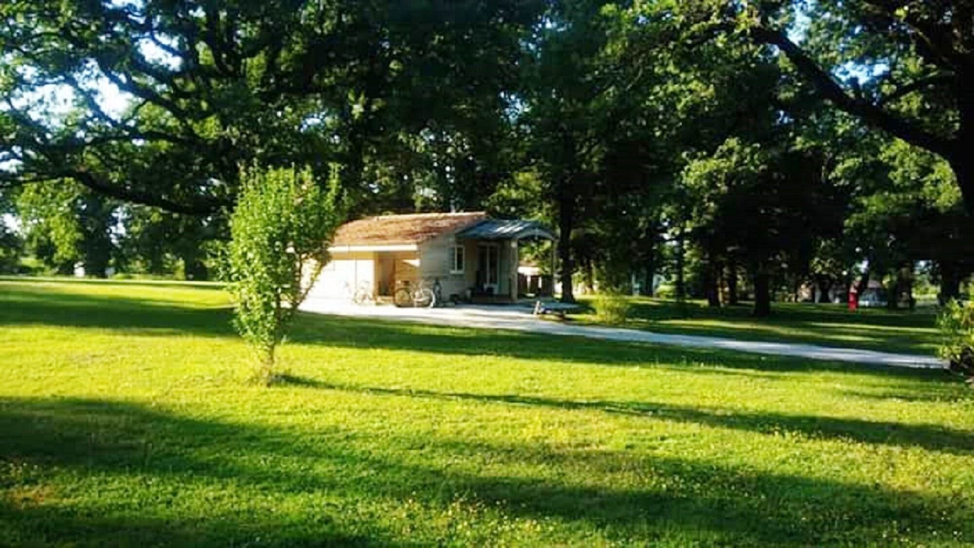 At the foot of the Black Mountain, surrounded by nature, countryside and calm the Estate